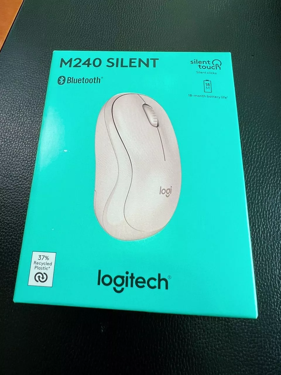 Chuột Bluetooth Logitech M240 Silent - Không dây, Nhỏ gọn, Tương thích Windows, macOS, ChromeOS