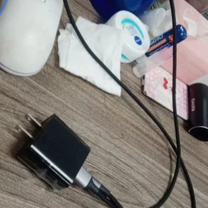 (US Plug) UGREEN Sạc nhanh 3.0 Bộ sạc tường 18W USB Adapter cho Y11 realme5 Huawei Y7 Pro Samsung j5 Samsung Galaxy J6+ Điện thoại Xiaomi
