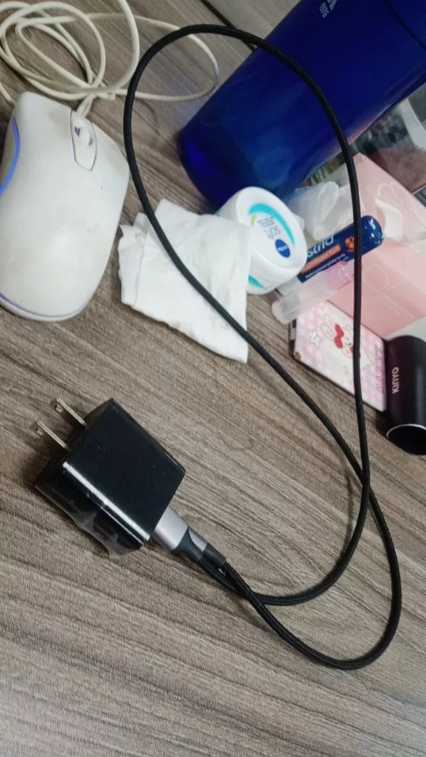 (US Plug) UGREEN Sạc nhanh 3.0 Bộ sạc tường 18W USB Adapter cho Y11 realme5 Huawei Y7 Pro Samsung j5 Samsung Galaxy J6+ Điện thoại Xiaomi