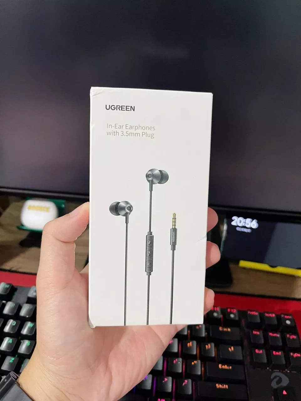 Tai nghe nhét tai UGREEN Aux, Tai nghe có dây 3,5 mm Điều khiển âm lượng cách ly tiếng ồn có micrô cho AndroidMP3 / MP4 / Pad