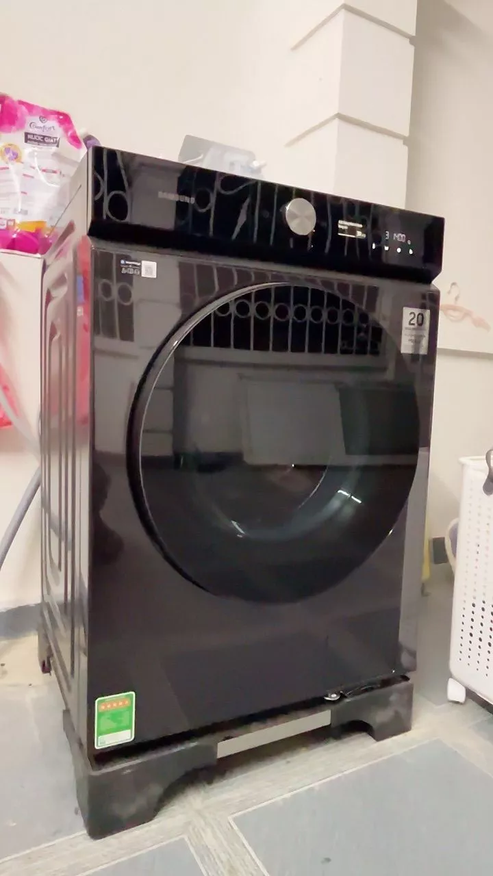 Máy Giặt Samsung Bespoke AI Cửa Trước 12 kg WW12CB944DGBSV - AI Wash tự phân bổ nước giặt theo độ bẩn, màu Đen