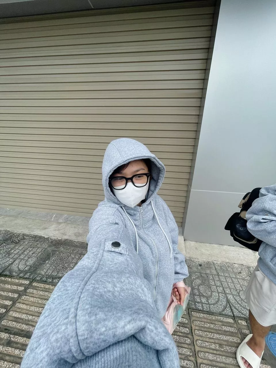 Áo khoác Daily Wear trượt nước, chống UV nhanh khô, áo khoác bốn mùa siêu nhẹ có mũ đa năng, áo chống nắng Coolmate