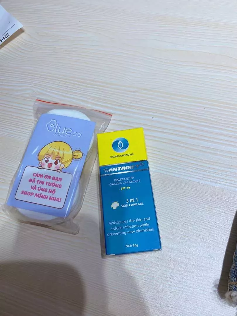 Kem Mụn SANTAGIFT Gel Giảm Mụn ẩn Trứng Cá chấm mụn Ngừa Thâm Mờ Sẹo Dưỡng Da Trắng sáng chống nắng