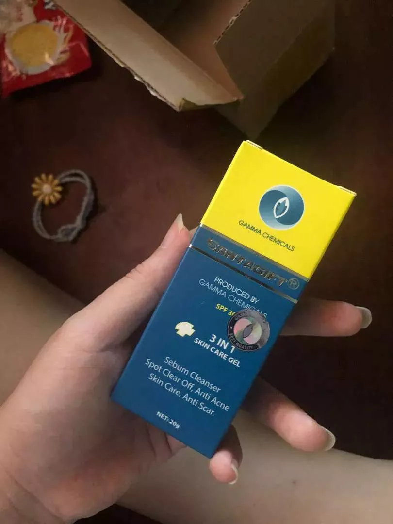 Kem Mụn SANTAGIFT Gel Giảm Mụn ẩn Trứng Cá chấm mụn Ngừa Thâm Mờ Sẹo Dưỡng Da Trắng sáng chống nắng