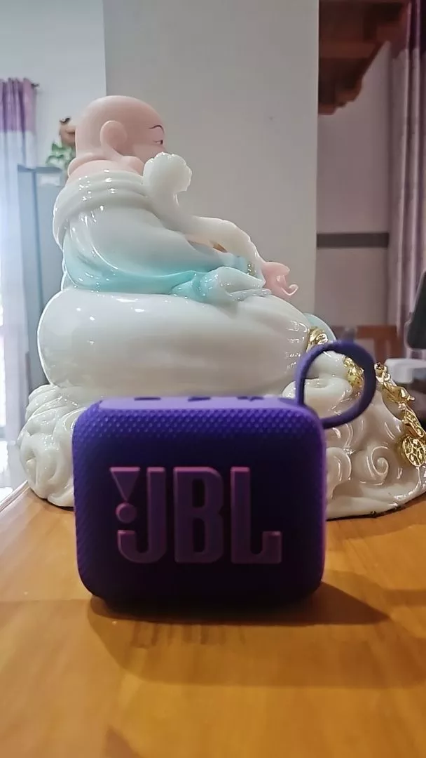 Loa Di Động Bluetooth JBL Go 4 Chơi Nhạc tới 7 Giờ Bluetooth 5.3 Chống Nước IP67 Kết Nối Đa Loa