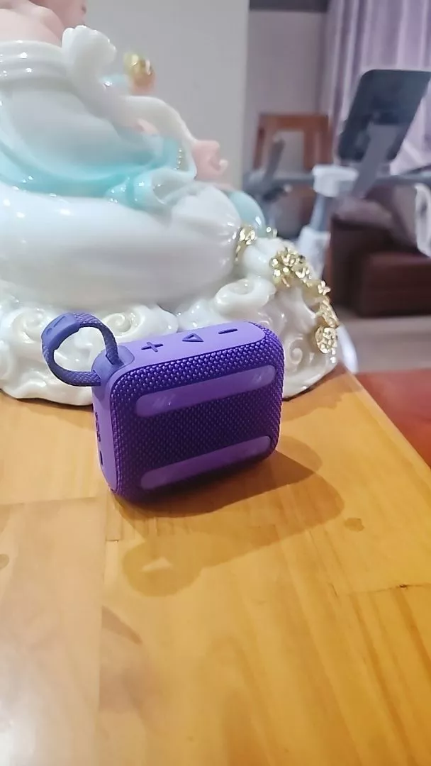 Loa Di Động Bluetooth JBL Go 4 Chơi Nhạc tới 7 Giờ Bluetooth 5.3 Chống Nước IP67 Kết Nối Đa Loa