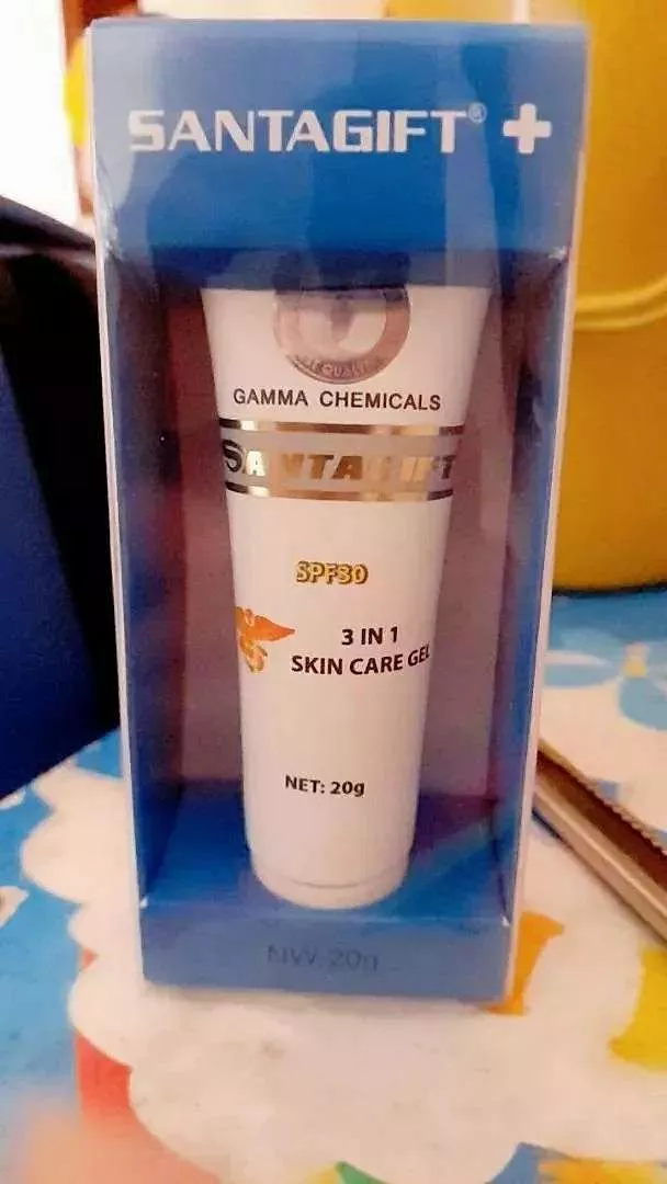 Kem Mụn SANTAGIFT Gel Giảm Mụn ẩn Trứng Cá chấm mụn Ngừa Thâm Mờ Sẹo Dưỡng Da Trắng sáng chống nắng