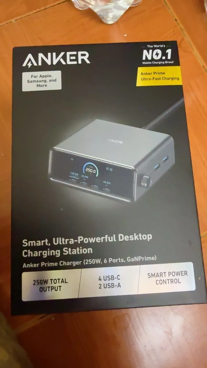 Trạm sạc nhanh Anker GaNPrime 250W - 6 cổng 4C2A - Màn hình LCD - Nút vặn tuỳ chỉnh - Hỗ trợ app - A2345