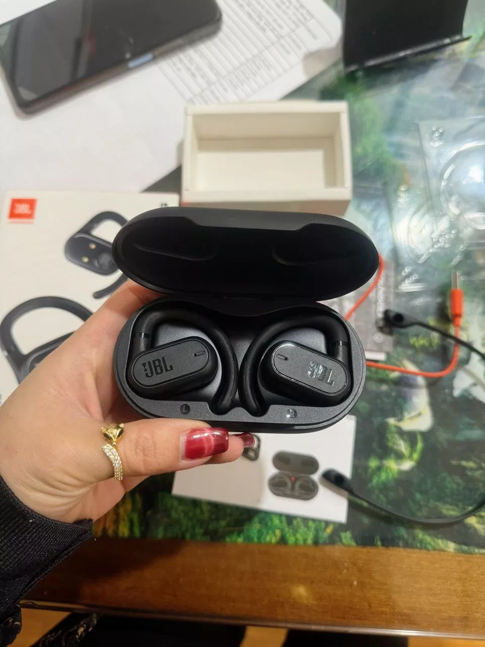 Tai Nghe thể thao Truewireless JBL Soundgear Sense - Hàng Chính Hãng | Thiết Kế Mở Hybrid | Kháng Nước Và Bụi