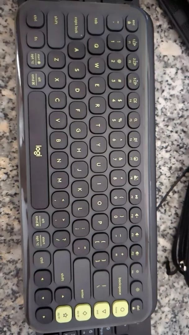 Bàn phím Bluetooth không dây POP ICON KEYS Logitech - Thoải mái, Nút lập trình, Kết nối 3 thiết bị