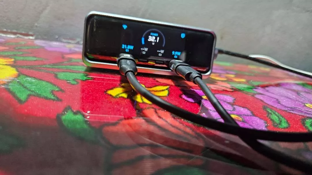 Trạm sạc nhanh Anker GaNPrime 250W - 6 cổng 4C2A - Màn hình LCD - Nút vặn tuỳ chỉnh - Hỗ trợ app - A2345