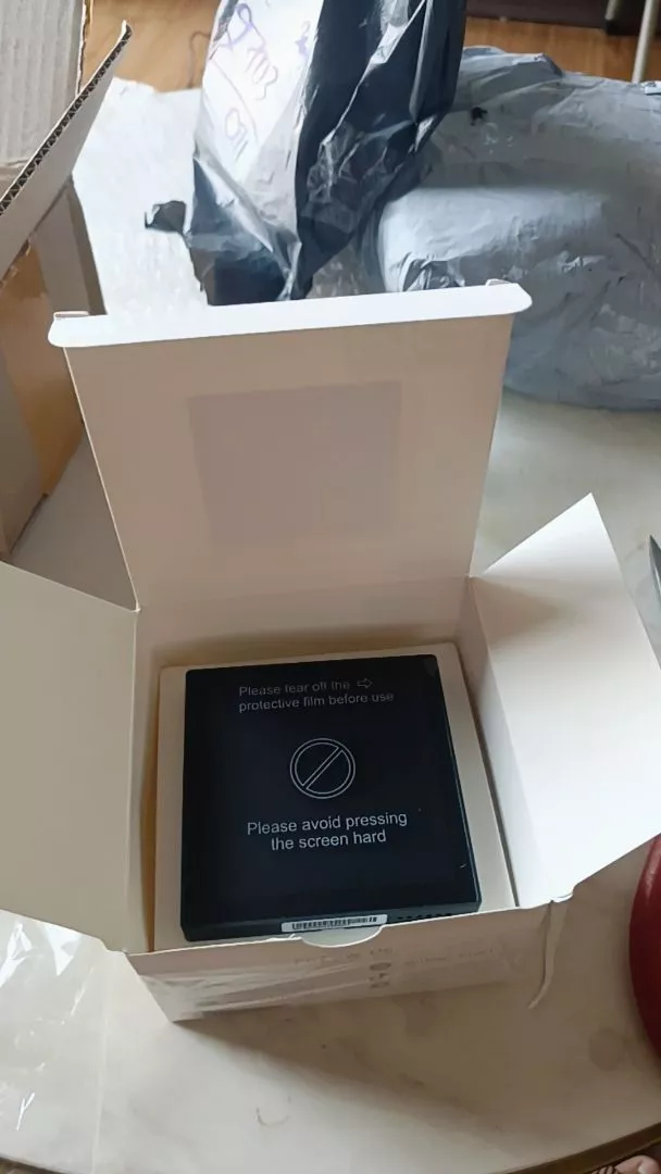 Màn hình kiêm bộ điều khiển trung tâm zigbee Tuya Moes, tích hợp trợ lý Alexa, điều khiển thiết bị