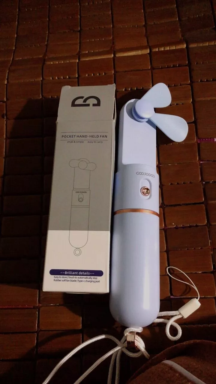 Quạt mini cầm tay GOOJODOQ, 3 tốc độ, cánh quạt bền bỉ sạc Type-c