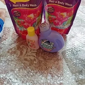 Combo 2 Túi Sữa Tắm Gội thiên nhiên Sạch Dịu Nhẹ & ẩm mịn Cho Bé Carrie Junior Cheeky Cherry 500g x2 (quà mùi ngẫu nhiên