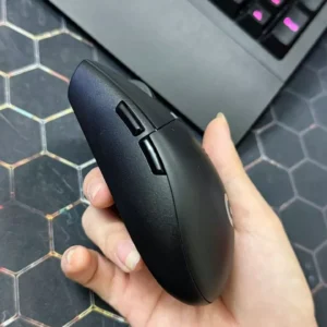 Chuột gaming không dây Logitech G G305 LIGHTSPEED - Hero 12K DPI, Nhẹ 99g, 6 nút lập trình, Pin 250h