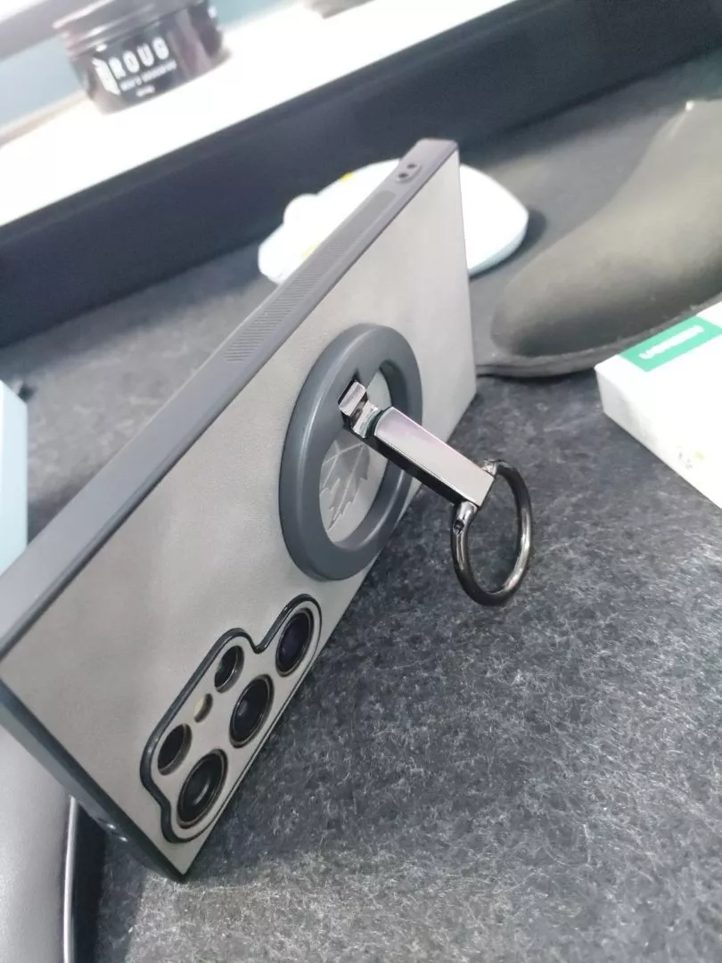 Ugreen MagSafe Giá đỡ vòng điện thoại từ tính Hợp kim kẽm Giá đỡ có thể điều chỉnh Kẹp điện thoại cho iphone Xiaomi Samsung Huawei