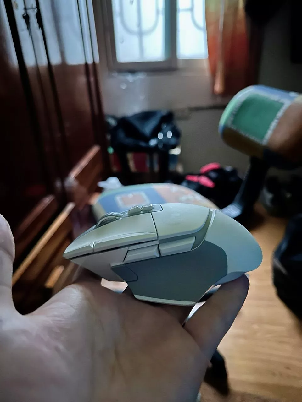 Chuột gaming không dây Logitech G G502 X PLUS LIGHTSPEED LIGHTFORCE Hybrid RGB Lightsync
