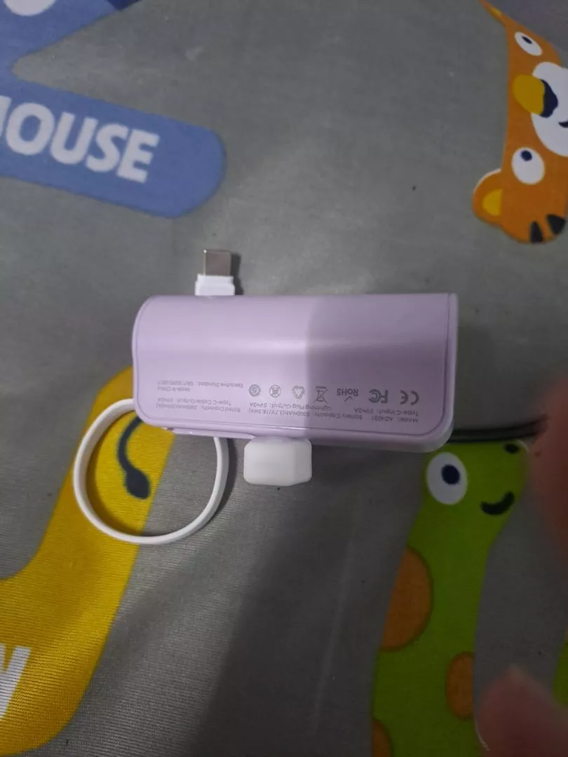 sạc dự phòng mini GOOJODOQ 2024 không dây di động có phích cắm Type-C và Light-ning