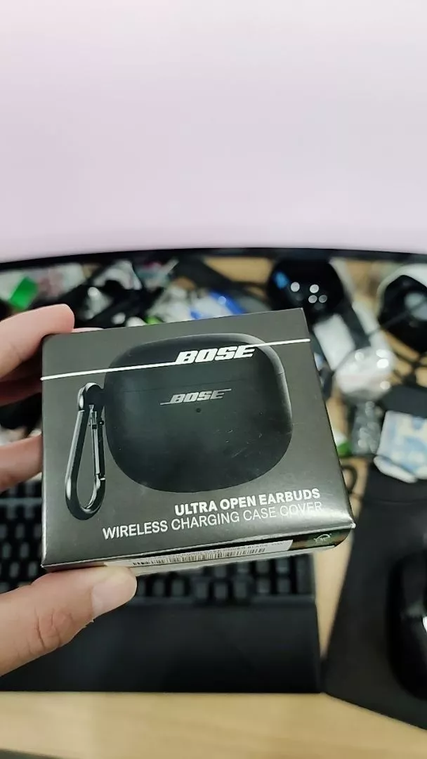 Ốp sạc không dây Bose Ultra Open Earbuds