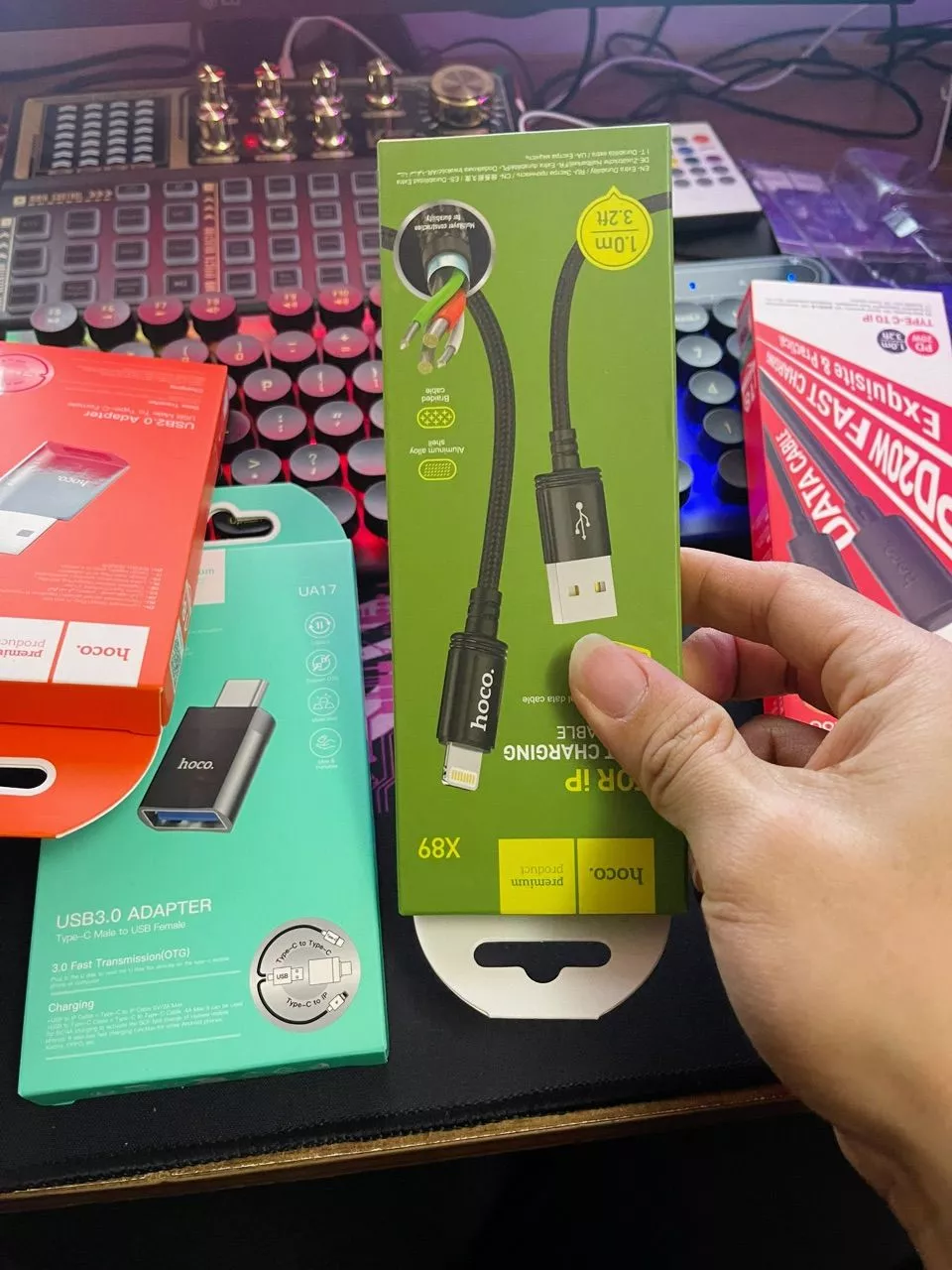 Đầu chuyển đổi type c sang phone Hoco typec và usb không dùng được micro và tai nghe