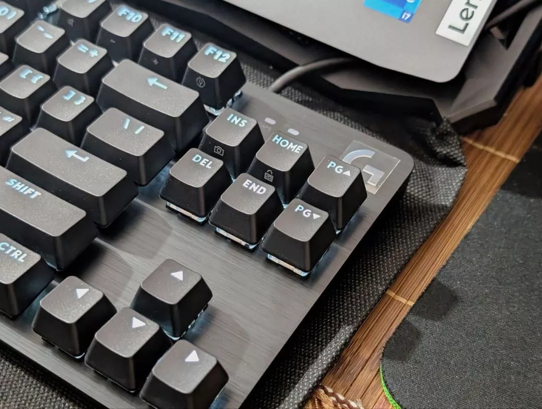 Bàn phím cơ gaming Logitech G413 TKL SE | G413 SE Full size Keycap PBT AntiGhosting