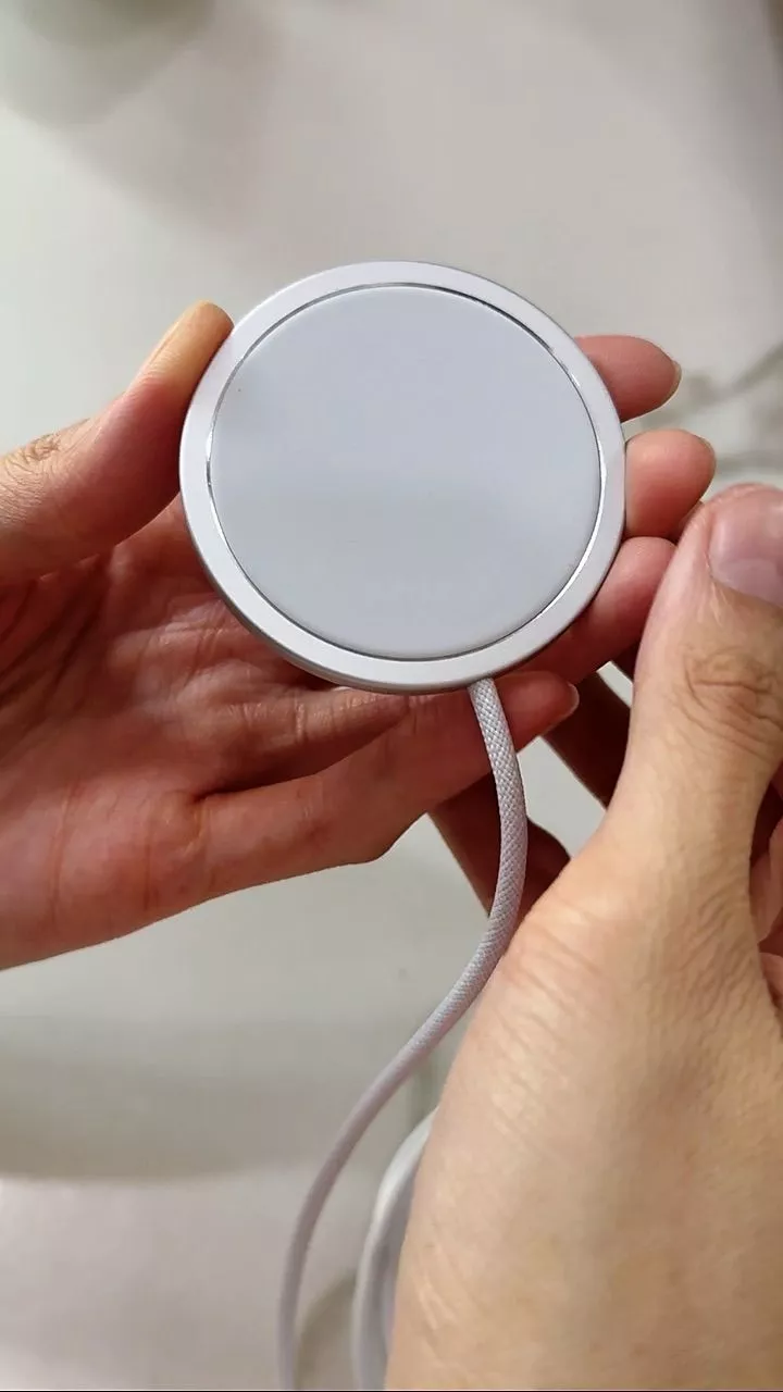 Phụ kiện MagSafe Charger 25W (1m) Chính hãng