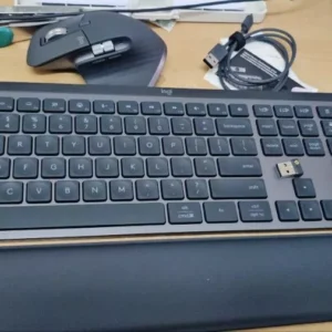 Combo Chuột & Bàn Phím Bluetooth không dây Logitech MX Keys S Combo - Có gác tay, Chiếu sáng, USB-C