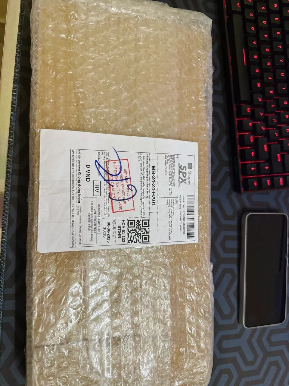 Bàn phím Gaming không dây Lowprofile Logitech G915 X LIGHTSPEED TKL, Mũ phím PBT, nút lập trình, RGB