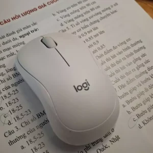 Chuột Bluetooth Logitech M240 Silent - Không dây, Nhỏ gọn, Tương thích Windows, macOS, ChromeOS