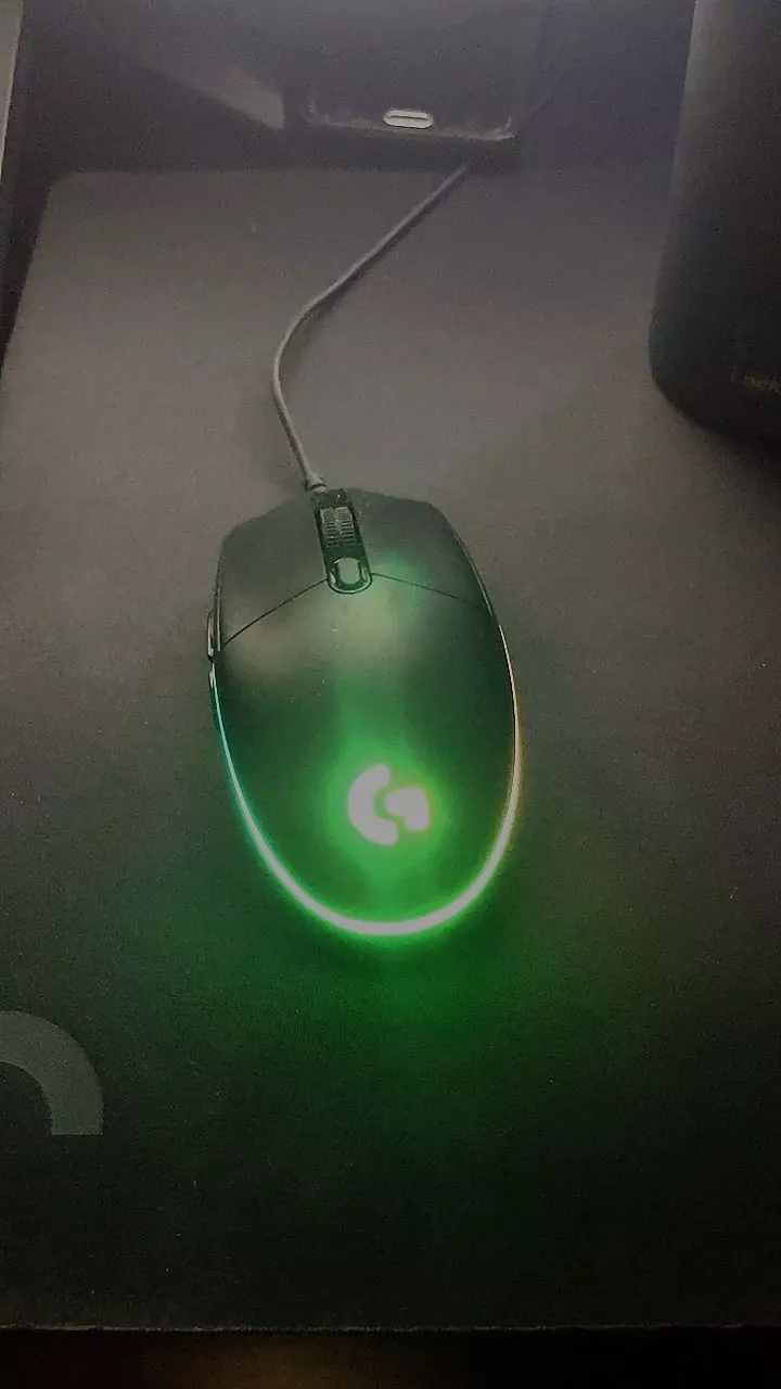 Combo Bàn Phím Gaming Logitech G213 và Chuột Gaming Logitech G203 - Tùy chỉnh RGB, kết nối G HUB