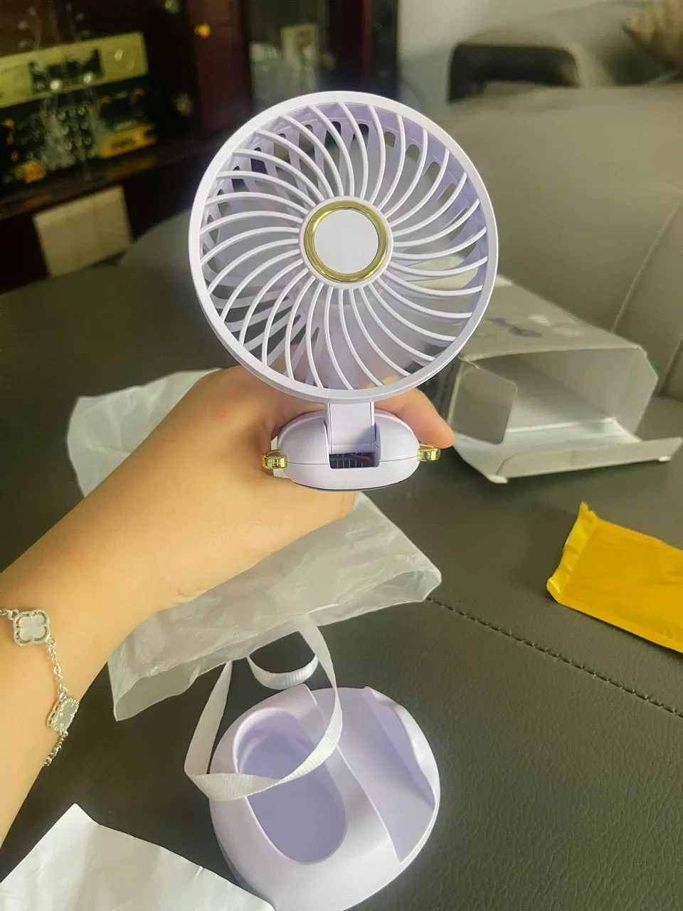 Quạt mini GOOJODOQ quạt cầm tay đa chức năng ba trong một có đế có thể tháo rời
