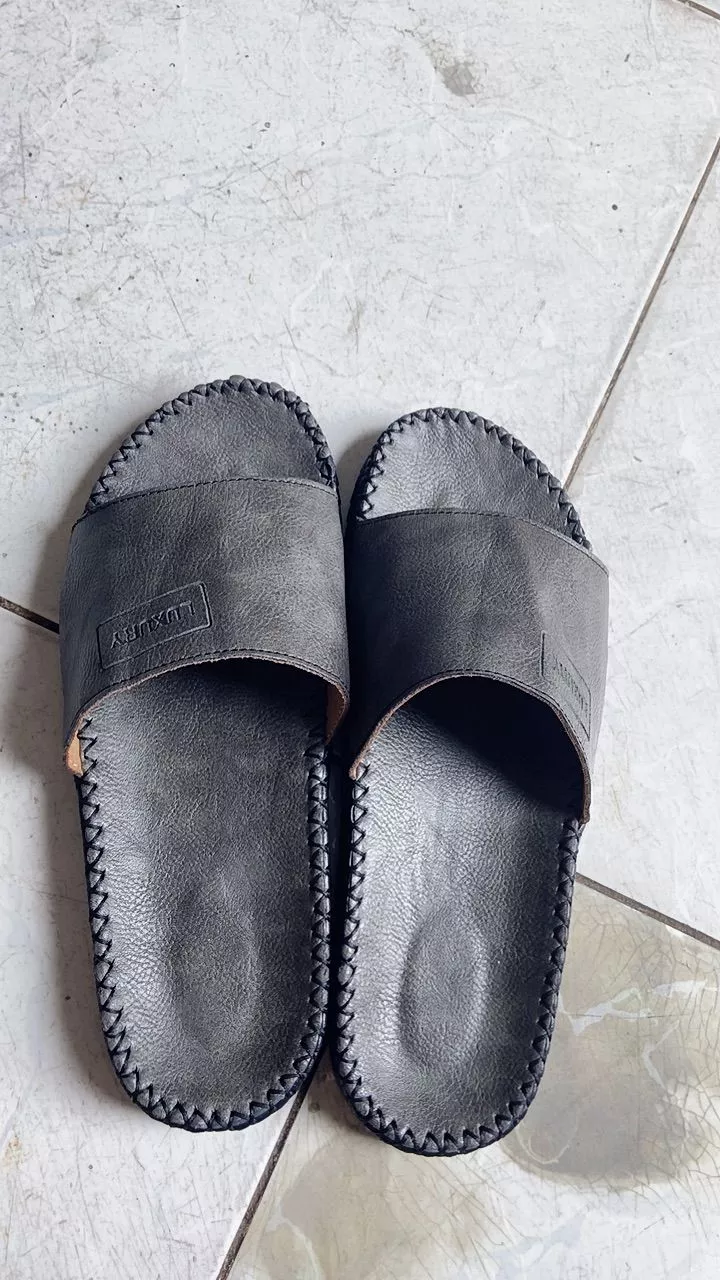 Dép Doctor Quai Ngang Dép Nam Doctor LUXURY Cao Cấp Da Xuất Nhập, Bản Đế Vừa, Đế Cao Su Đúc Khâu Chỉ 'hot' Slipper DéP