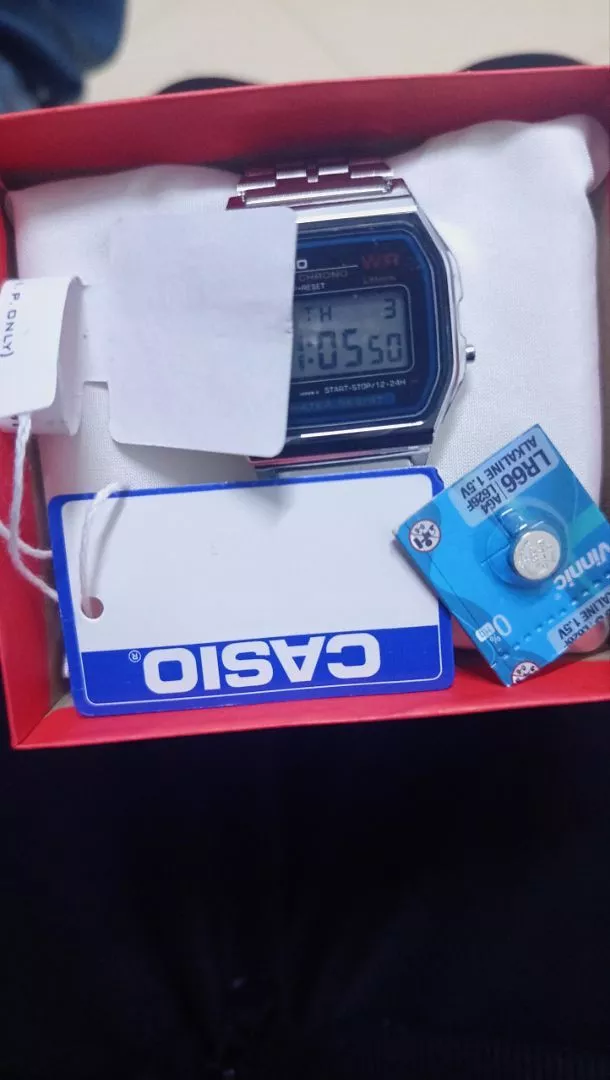 Đồng Hồ WRO6 Thời Trang Cặp Đôi Nam Nữ, Nhiều Màu + Mẫu Unisex Năng Động, Dây Thép Bền Không Gỉ