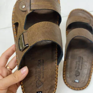 Dép da nam trung niên,đẹp cao cấp, đế cao 2m5cm - Chất liệu da MICOROFIBER Nhập Khẩu D72