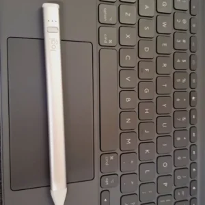 Bao da kèm bàn phím Logitech Combo Touch cho iPad Air 11 inch (M2 & M3), iPad Air 13 inch (M2) & Bút Logitech Crayon