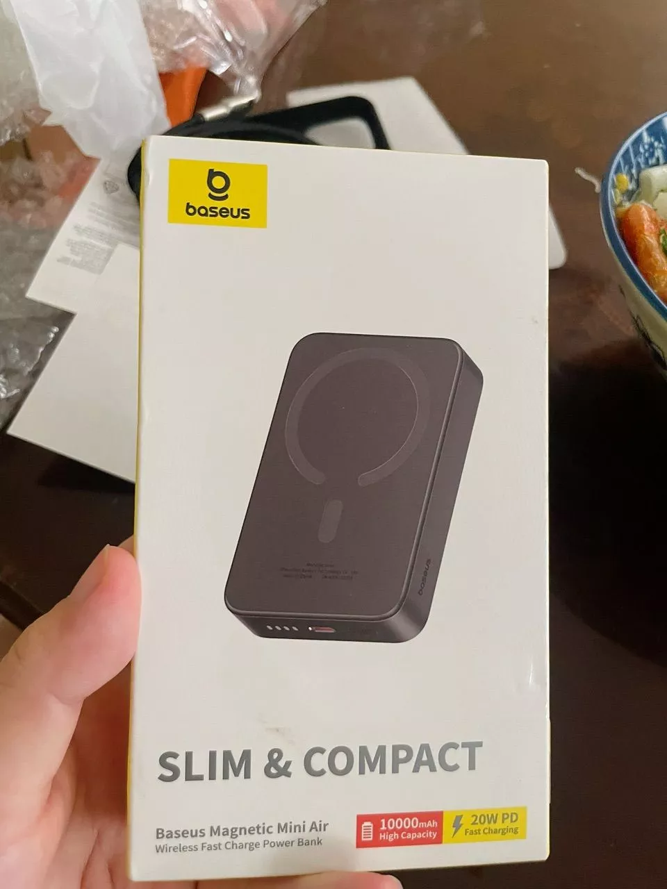 Pin sạc dự phòng không dây FM11 22.5W BASEUS 10000mah mini có nam châm thích hợp cho phone
