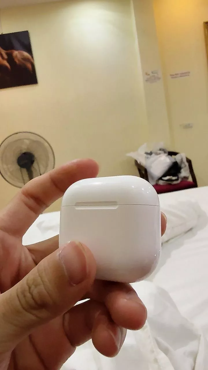 Tai nghe AirPods 4 Khử ồn chủ động Chính hãng