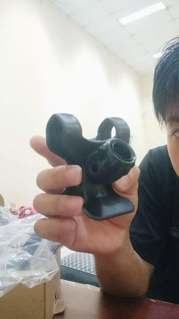 Giá đỡ điện thoại UGREEN thiết kế xoay 360° tiện lợi cao cấp
