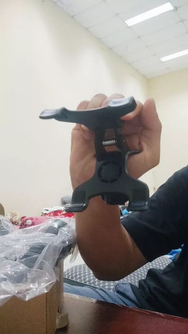 Giá đỡ điện thoại UGREEN thiết kế xoay 360° tiện lợi cao cấp