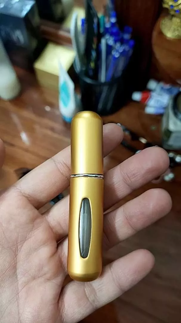 Lọ Chiết Nước Hoa Mini 5ml Vỏ Nhôm Có Lỗ Chiết Dưới Đáy Tiện Lợi