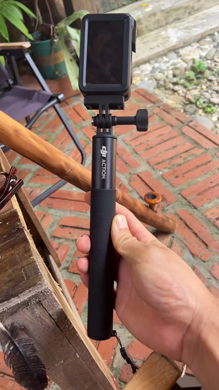 Gậy chụp ảnh cầm tay nối dài 1.5m DJI dành cho Osmo Action camera hành động cao cấp chính hãng