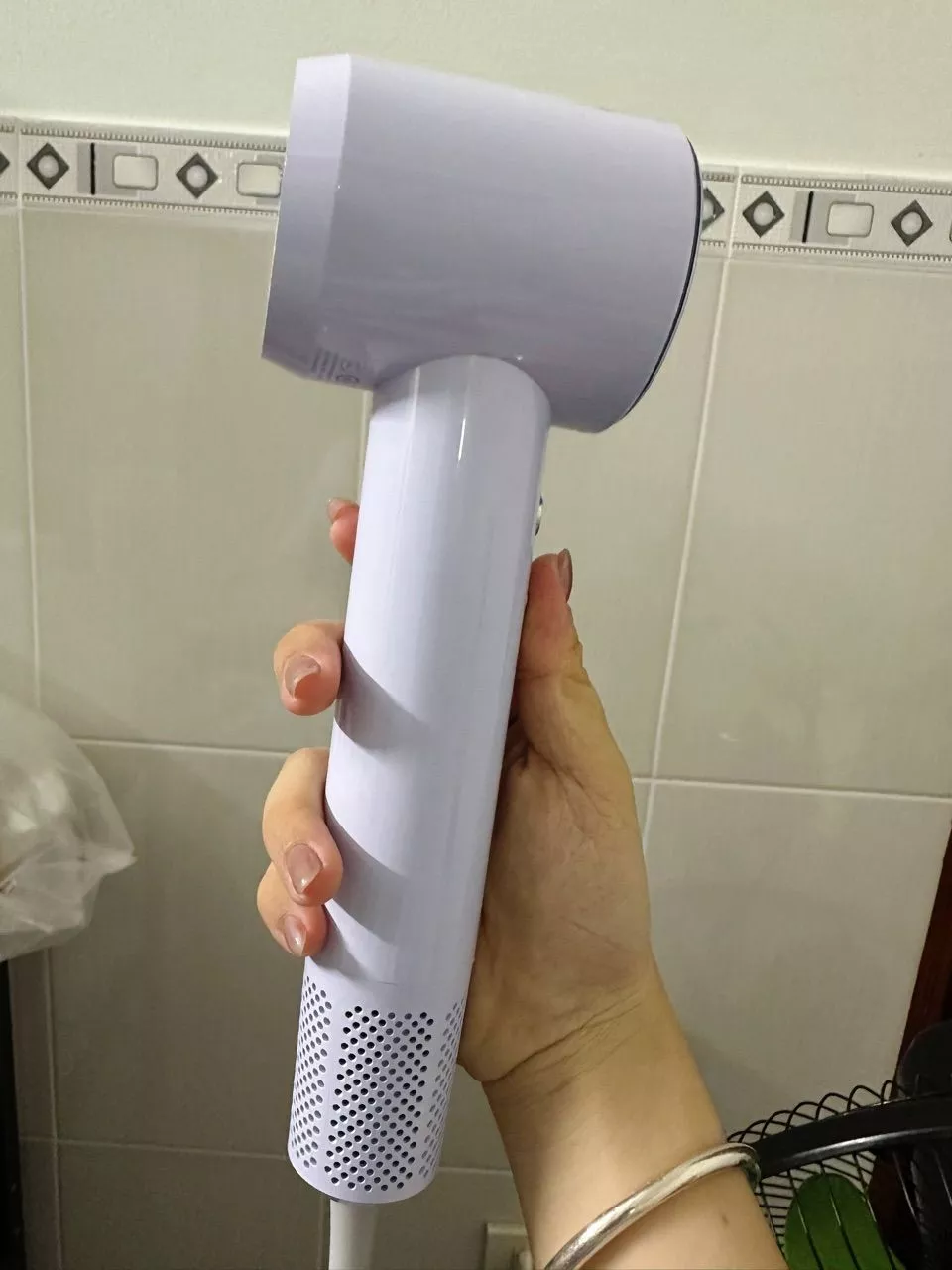 Máy Sấy Tóc Tốc Độ Cao Goojodoq Chịu Nhiệt 3 Phút Sấy Nhanh 200 Triệu Ion Âm