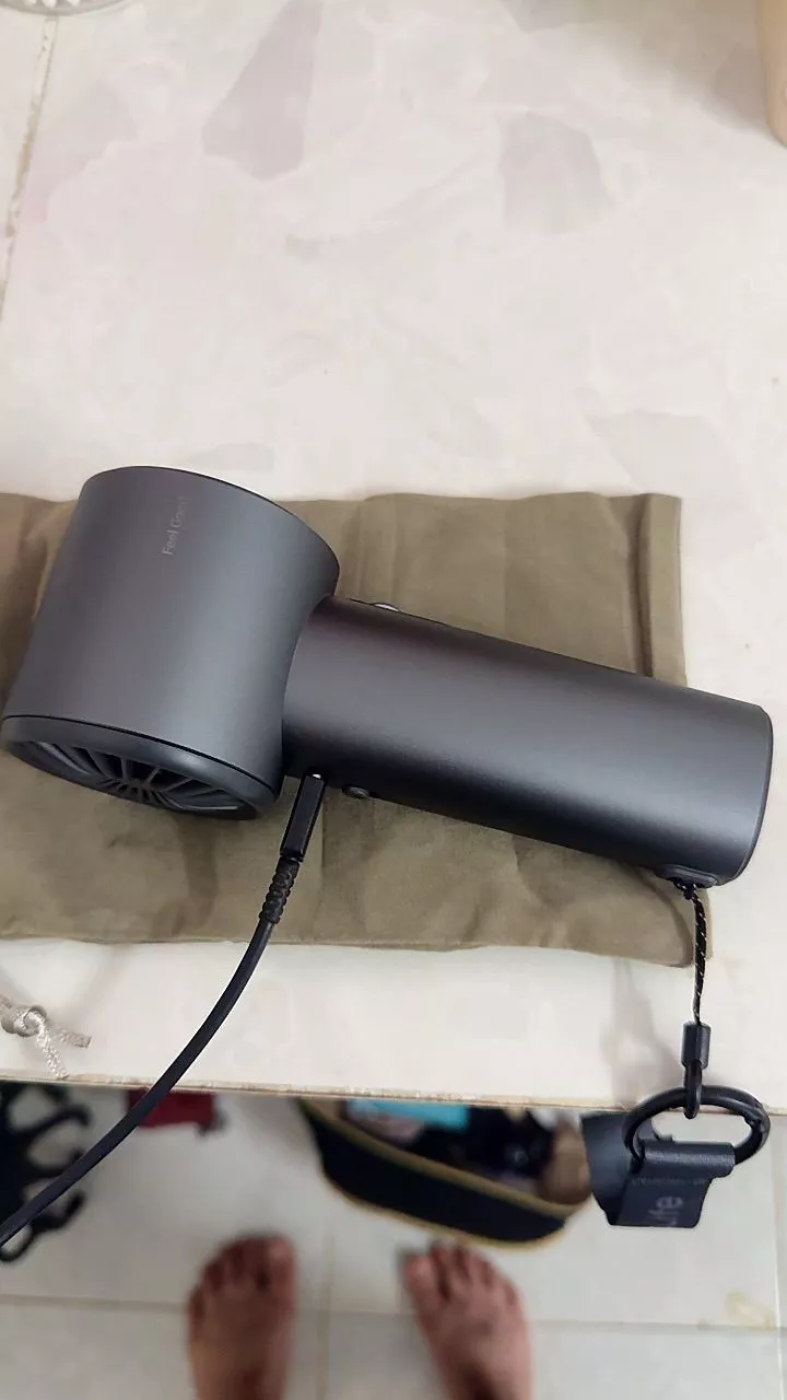 Quạt Cầm Tay Cao Cấp JISULIFE Pro1S 2026 Sử Dụng Đến 40H | Con Lăn 100 Cấp Gió | Màn Hình LED | Bảo Hành 12th Chính Hãng