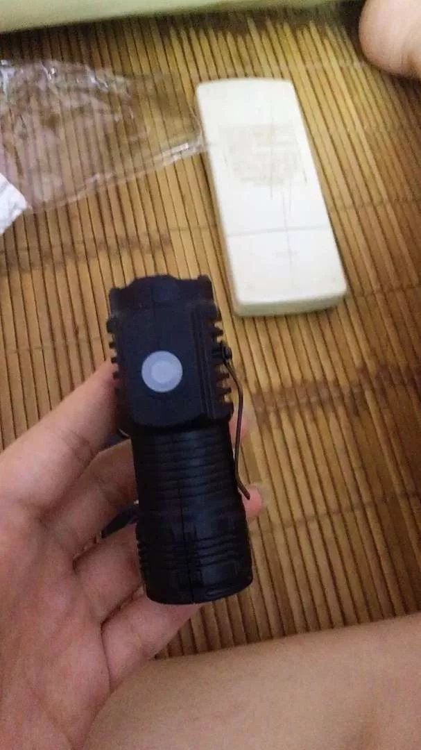 Đèn pin cầm tay mini siêu sáng chiếu xa, pin trâu, 5 chế độ sáng
