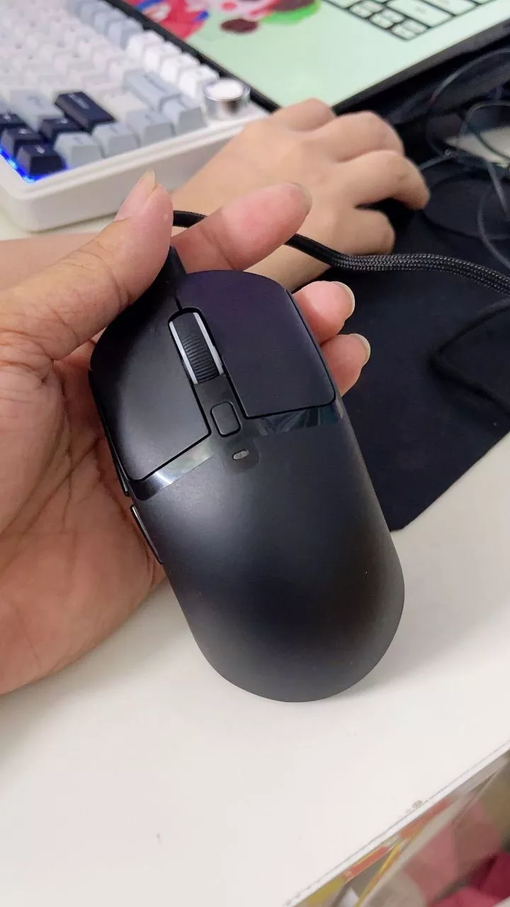 Chuột gaming không dây ATAS V16 - 3 mode - Pin 500mAh - Có app - DPI 22 000 - Chip PAW3311