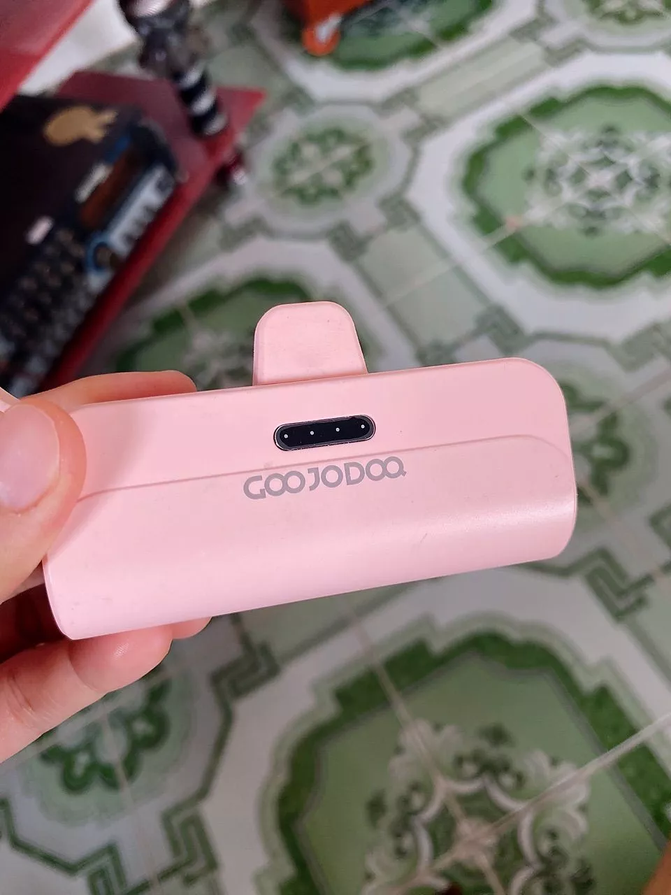 GOOJODOQ 5000mah Mini Power Bank cho iPhone Android Phone Cáp tích hợp Bộ sạc di động nhỏ gọn Lightning & Type C