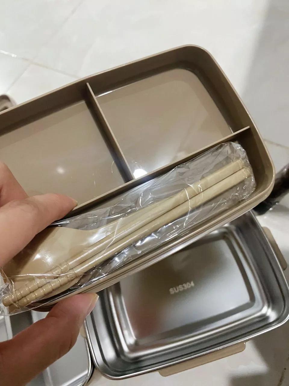 Hộp cơm 2 tầng inox 304 Elmich EL8313 dung tích 1.5L