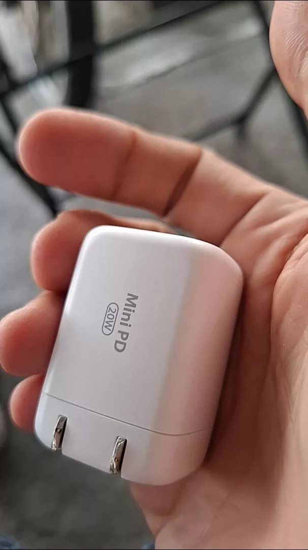 Củ Sạc Nhanh 20W Zoda - Thiết Kế Nhỏ Gọn, Chuẩn Sạc Nhanh PD, An Toàn Bền Bỉ - Hàng Chính Hãng