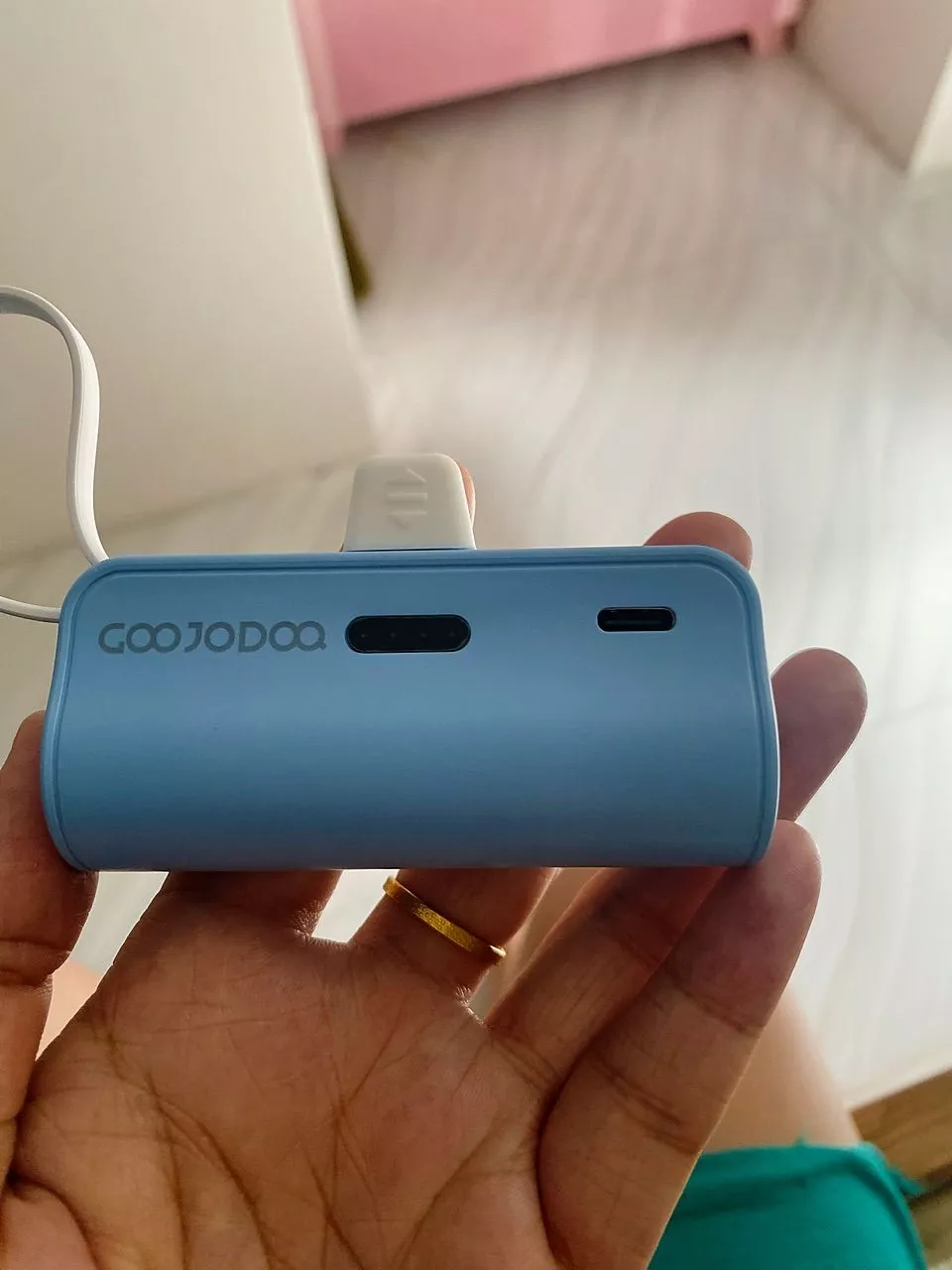 GOOJODOQ 5000mah Mini Power Bank cho iPhone Android Phone Cáp tích hợp Bộ sạc di động nhỏ gọn Lightning & Type C
