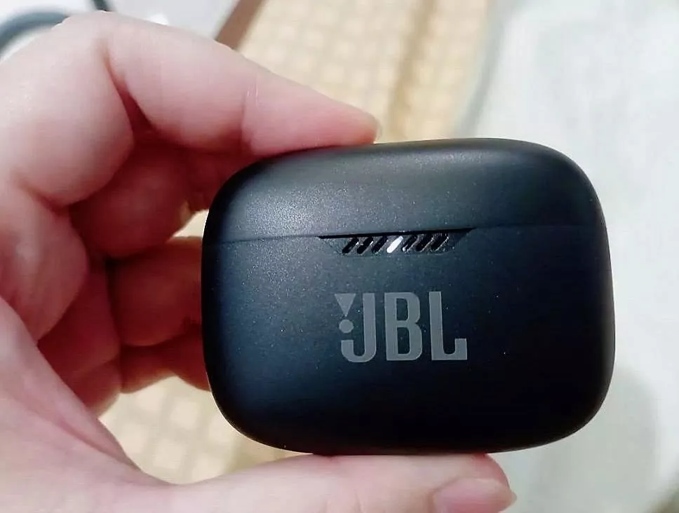 Tai Nghe Bluetooth JBL Tune 230NC - Bass Siêu Căng - Chống Ồn ANC - Cảm Ứng Chạm - Pin 40H - BH 24T